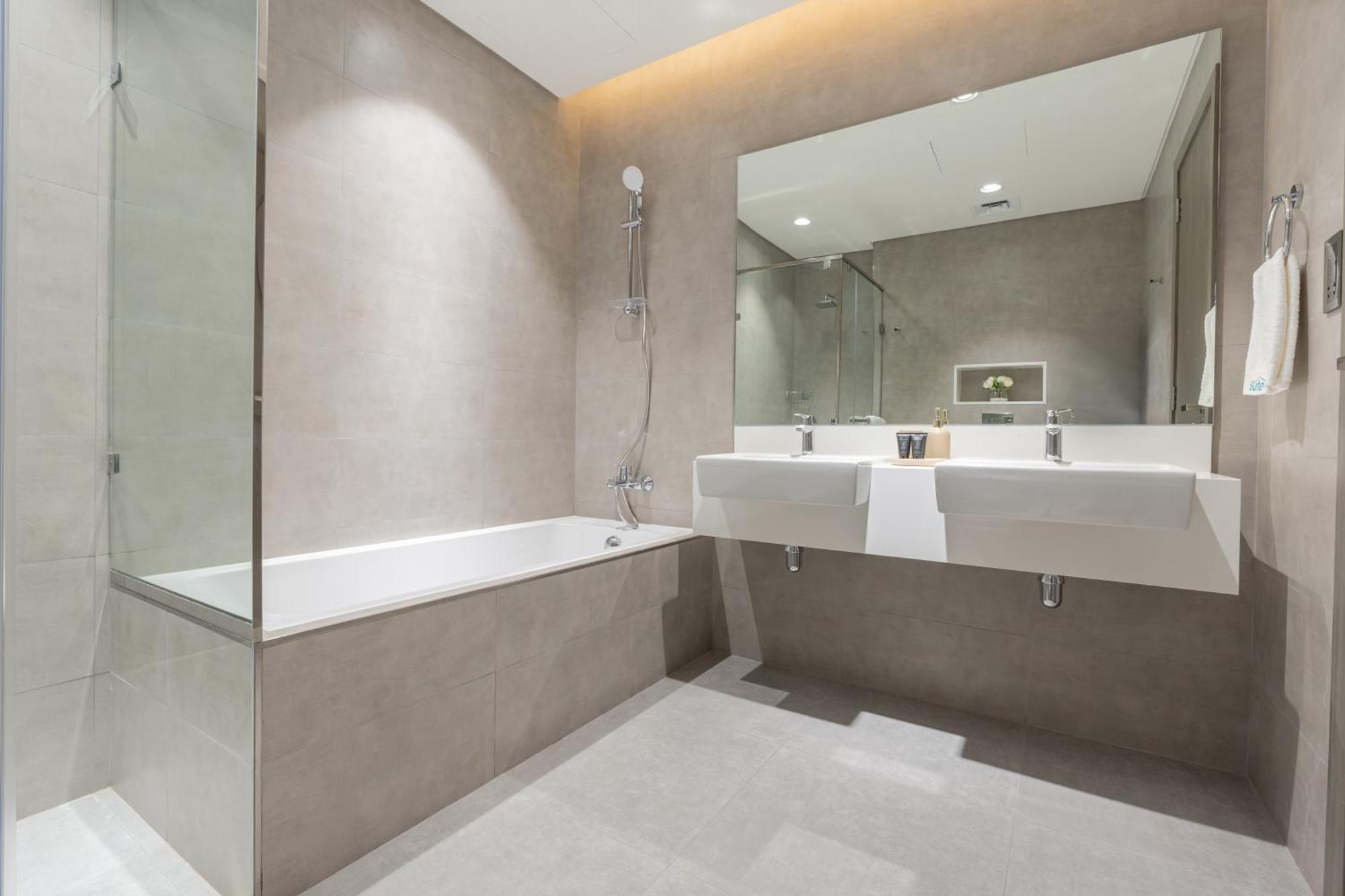 Apartment Serene And Sophisticated Lagoon Living - Suiteable *